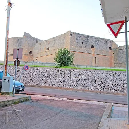 Gd Salento Ai Piedi Del Castello Aragonese Appartement *